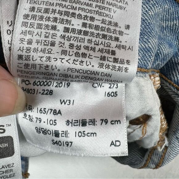 Levi’s 501 Heavily Distressed Cut Off Shorts - Picture 10 of 10